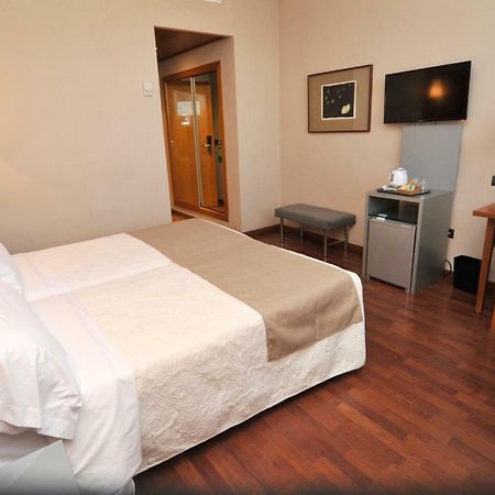 Sant Bonifaci Petrer Hotel Elda Bagian luar foto